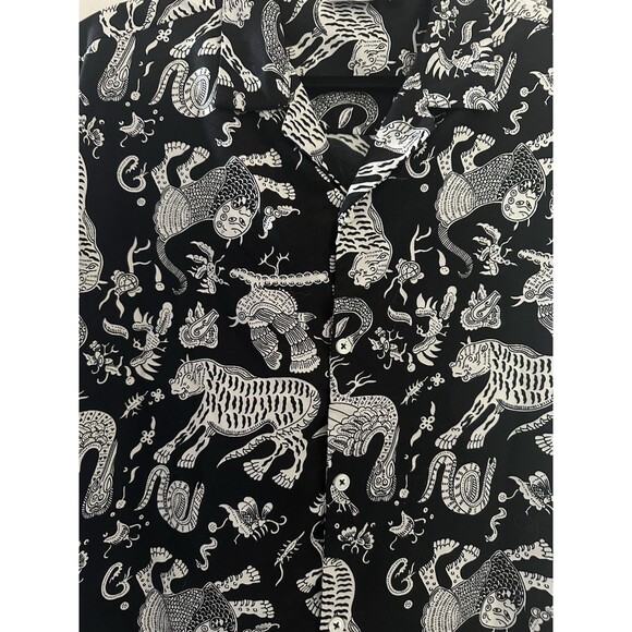 Level Ten Short Sleeve Button Down Shirt Black White Asian Tiger Dragon Size L - Picture 3 of 5